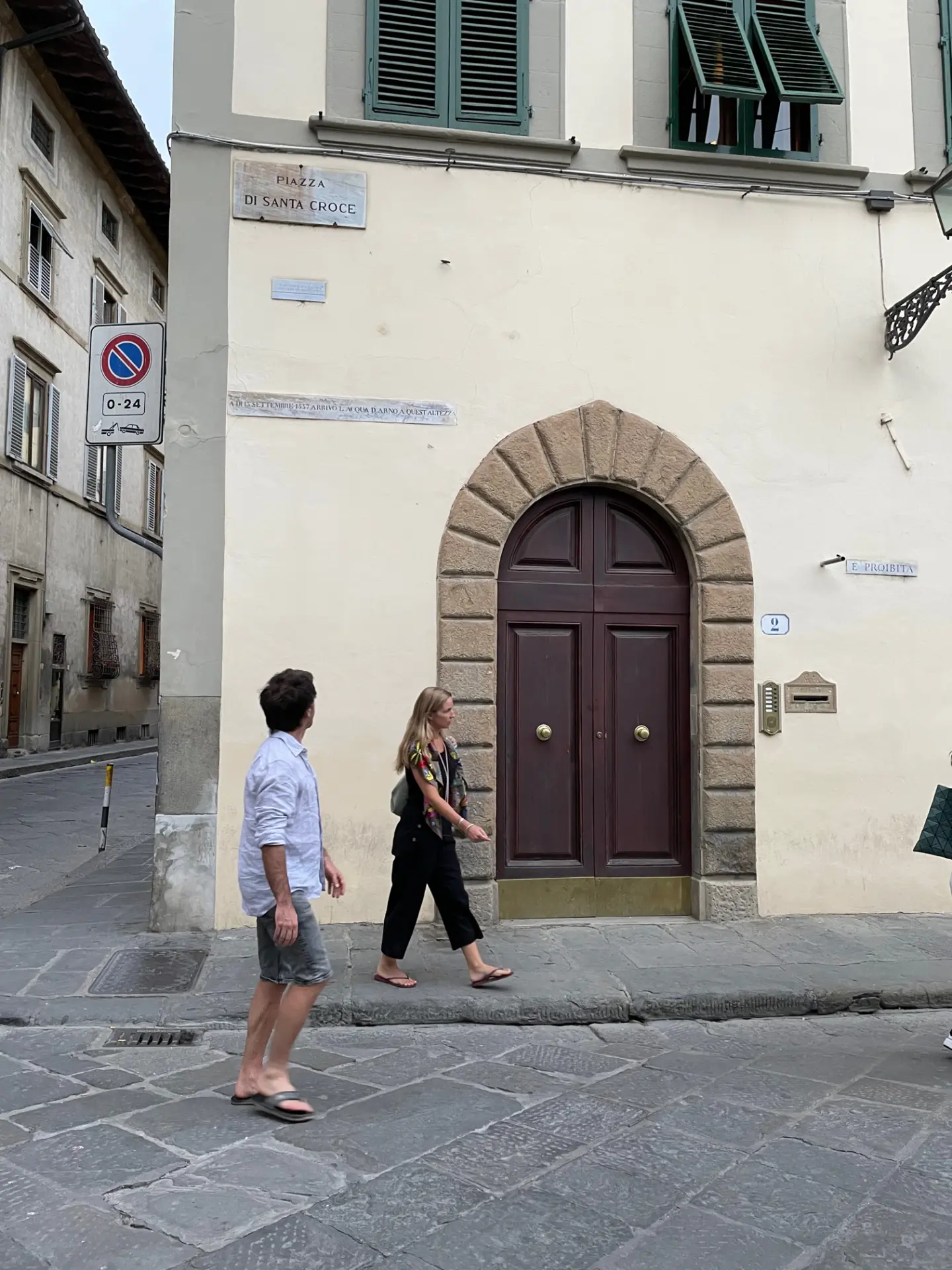 Flood markers opposite Duomo