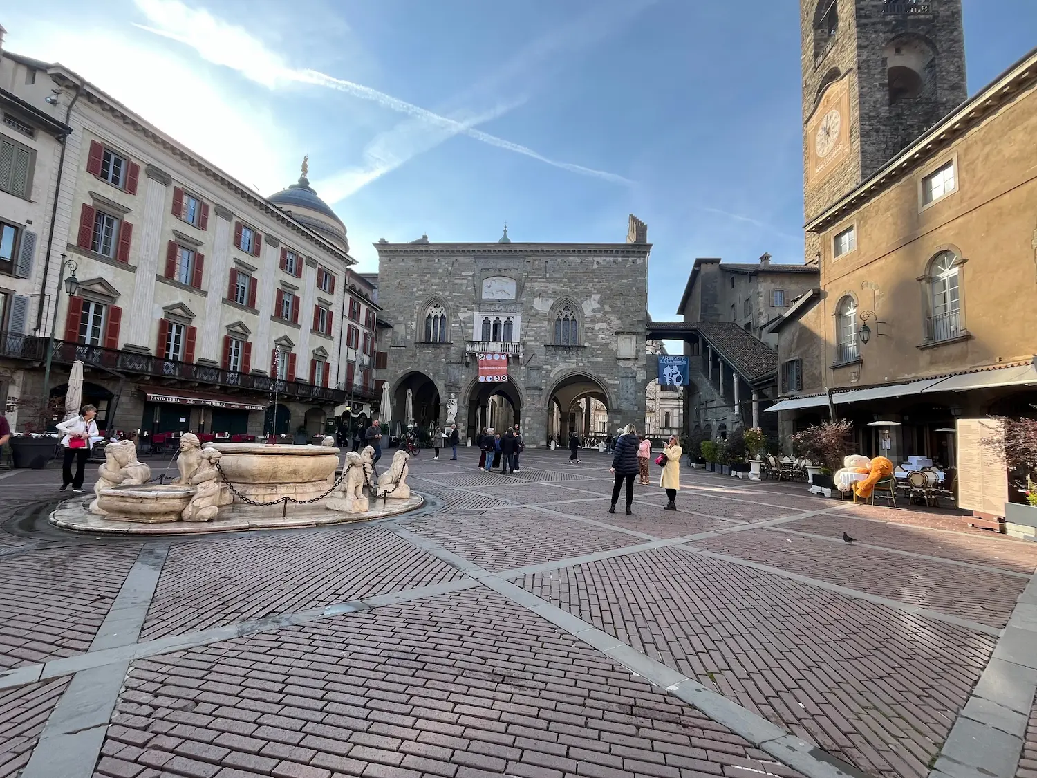 Piazza Vecchia, Bergamo