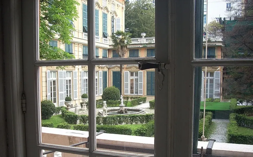 View of Palazzo Bianco from Palazzo Rosso (part of the Palazzi Rolli). 