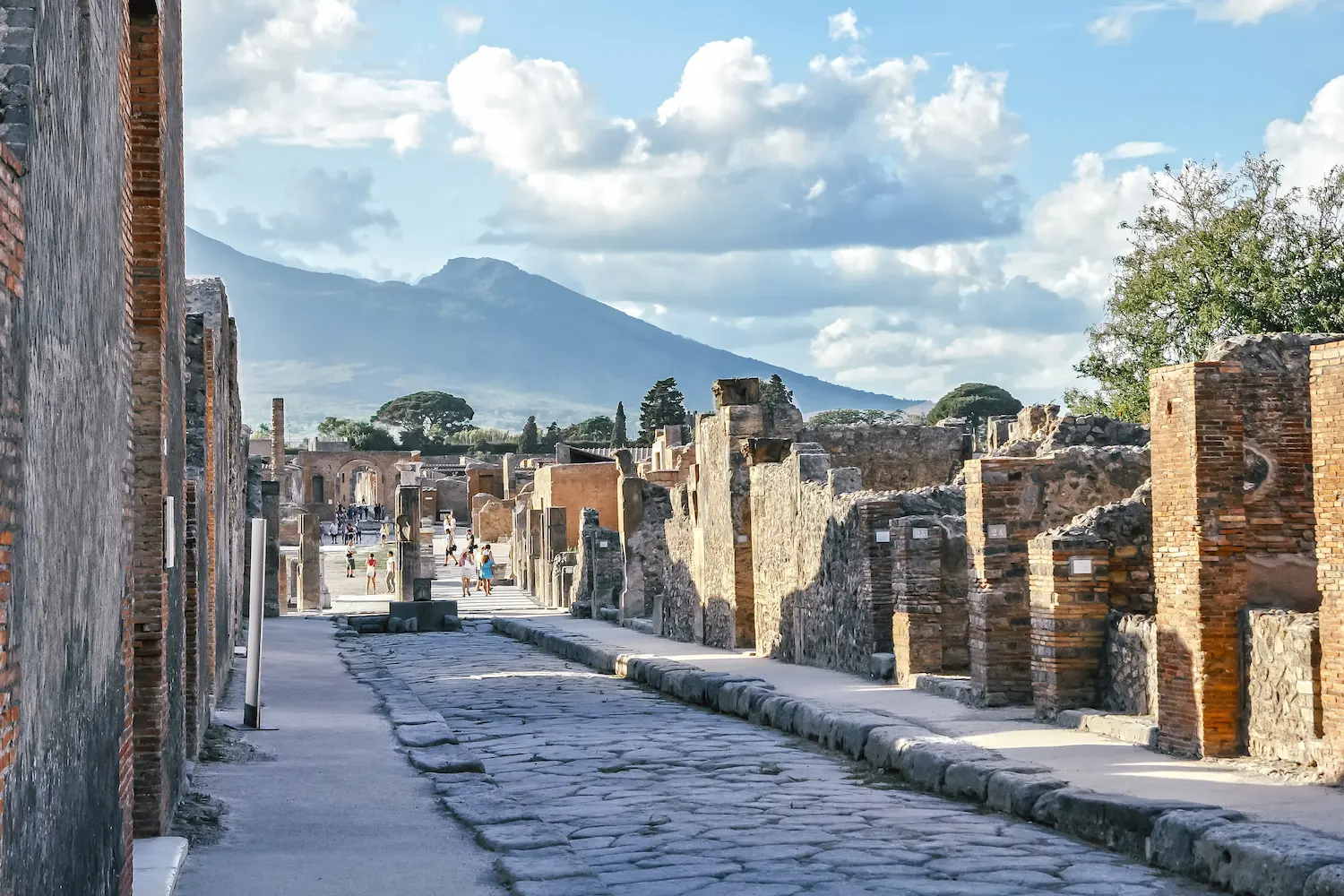 A view through the streets of Pompeii