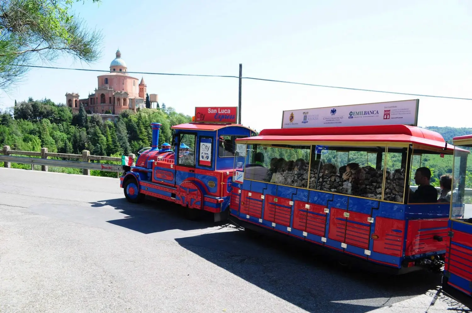 San Luca Express, Bologna