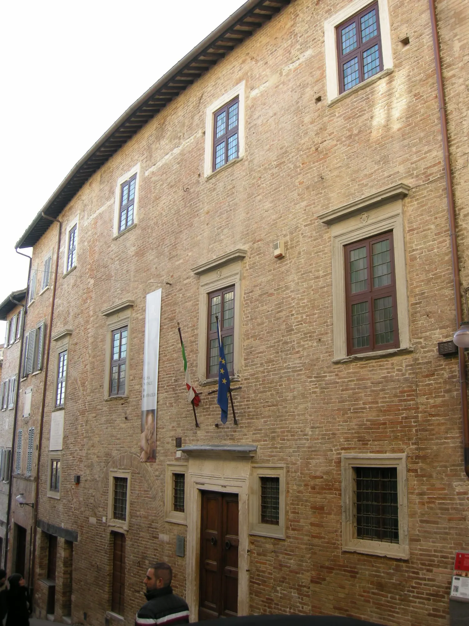 Casa Natale Di Raffaello - the birthplace of Raffaello in 1483.